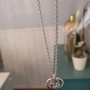 Gucci Silver Necklace with Interlocking G Pendant